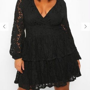 BOOHOO PLUS LACE PLUNGE RUFFLE SKATER DRESS